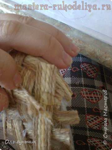 Мастер-класс по плетению из шпагата: Домовой в лаптях
