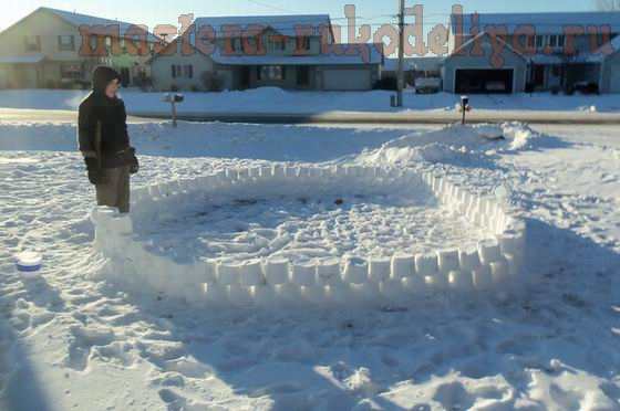 Строительство снежной крепости