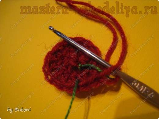 Мастер-класс по вязанию крючком: Варежки и повязка9